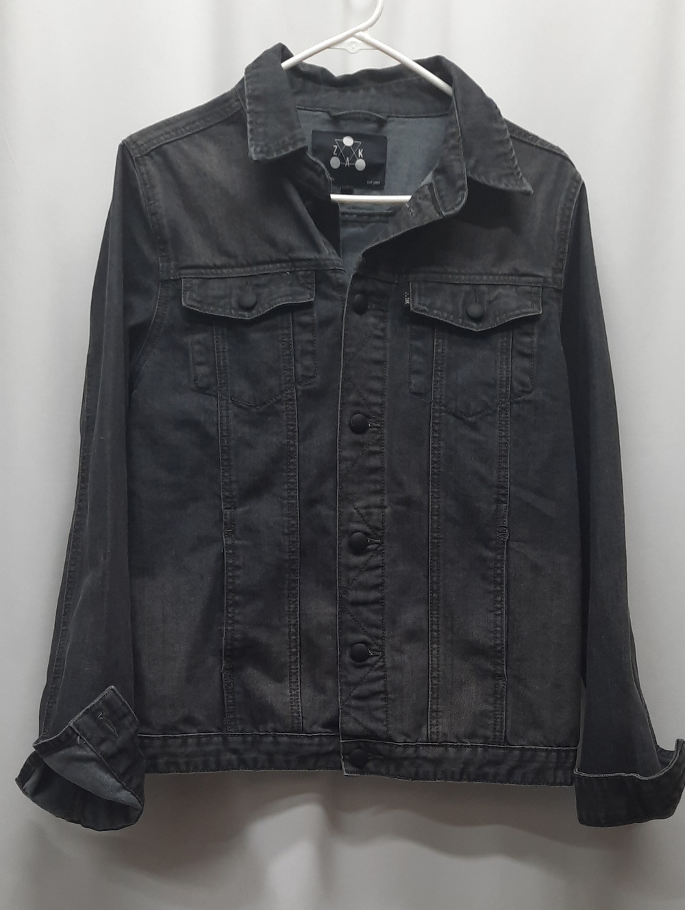 ZAK Los Angeles Gray Denim Jacket Womens Small Washed Black Jean Trucker Coat